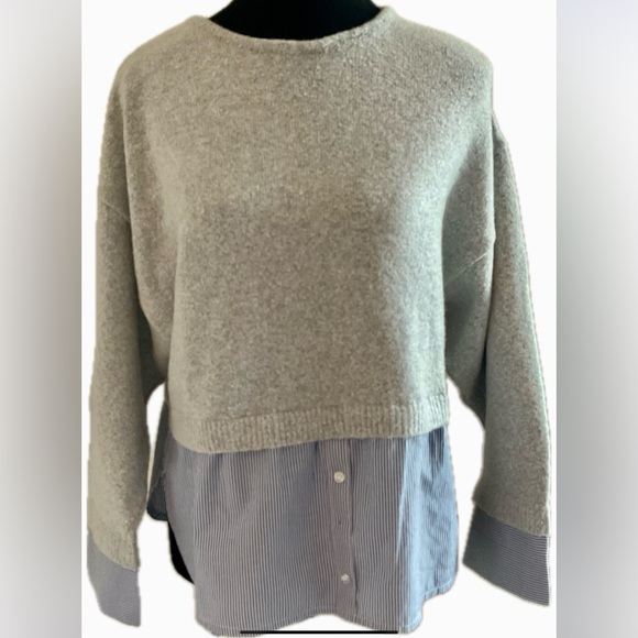 LifeStyler Smart looking Boxy Gray & blue pinstriped Sweater with 3/4 sleeves - Picture 4 of 9